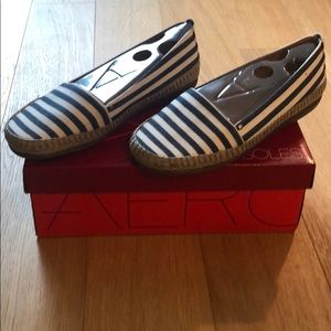 Aerosoles espadrille flats in Navy Stripe